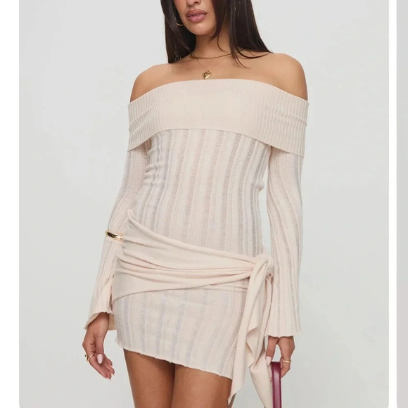 PRINCESS POLLY dress size 6 - Picture 4 of 6